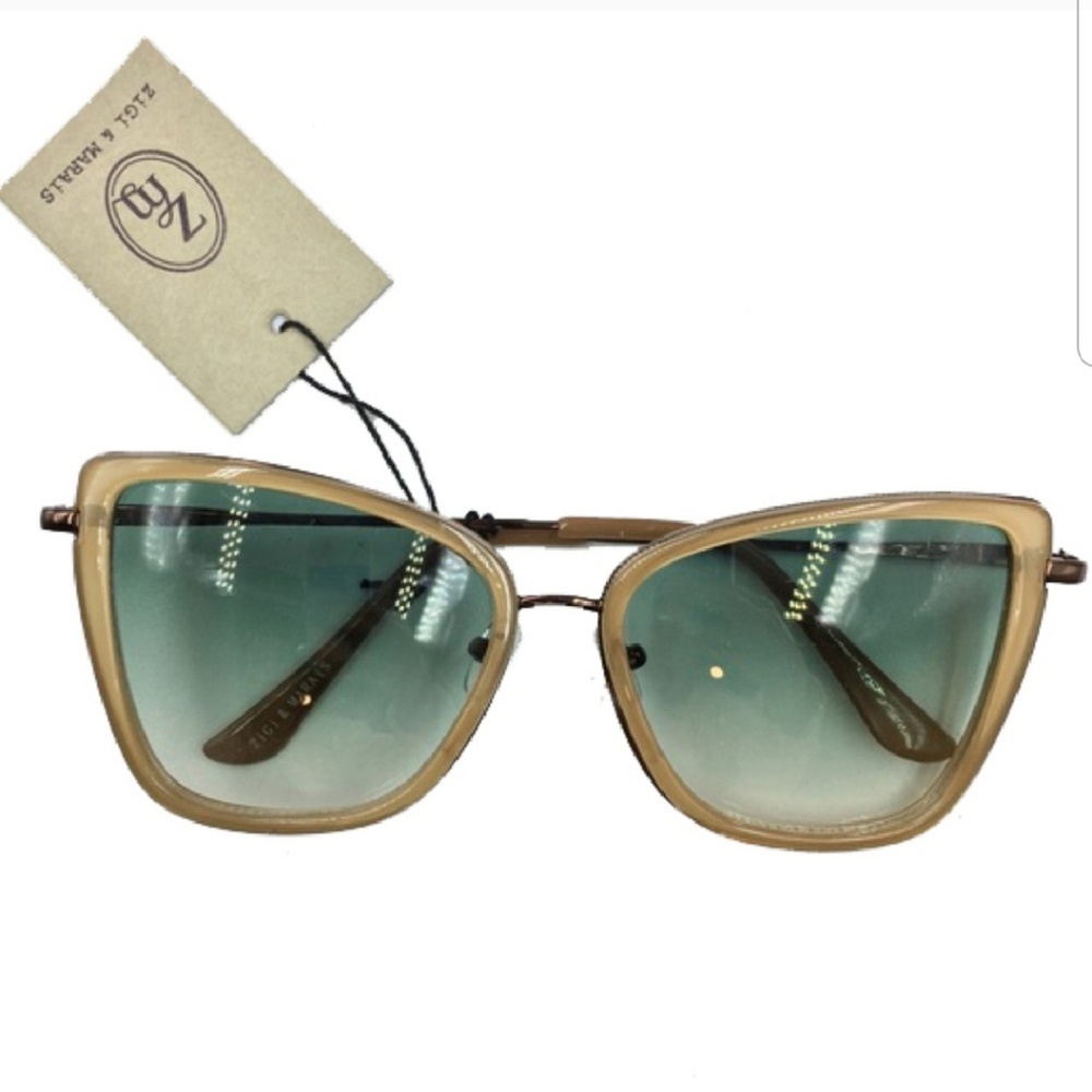 NWT tan and olive cat eye sunglasses 💕